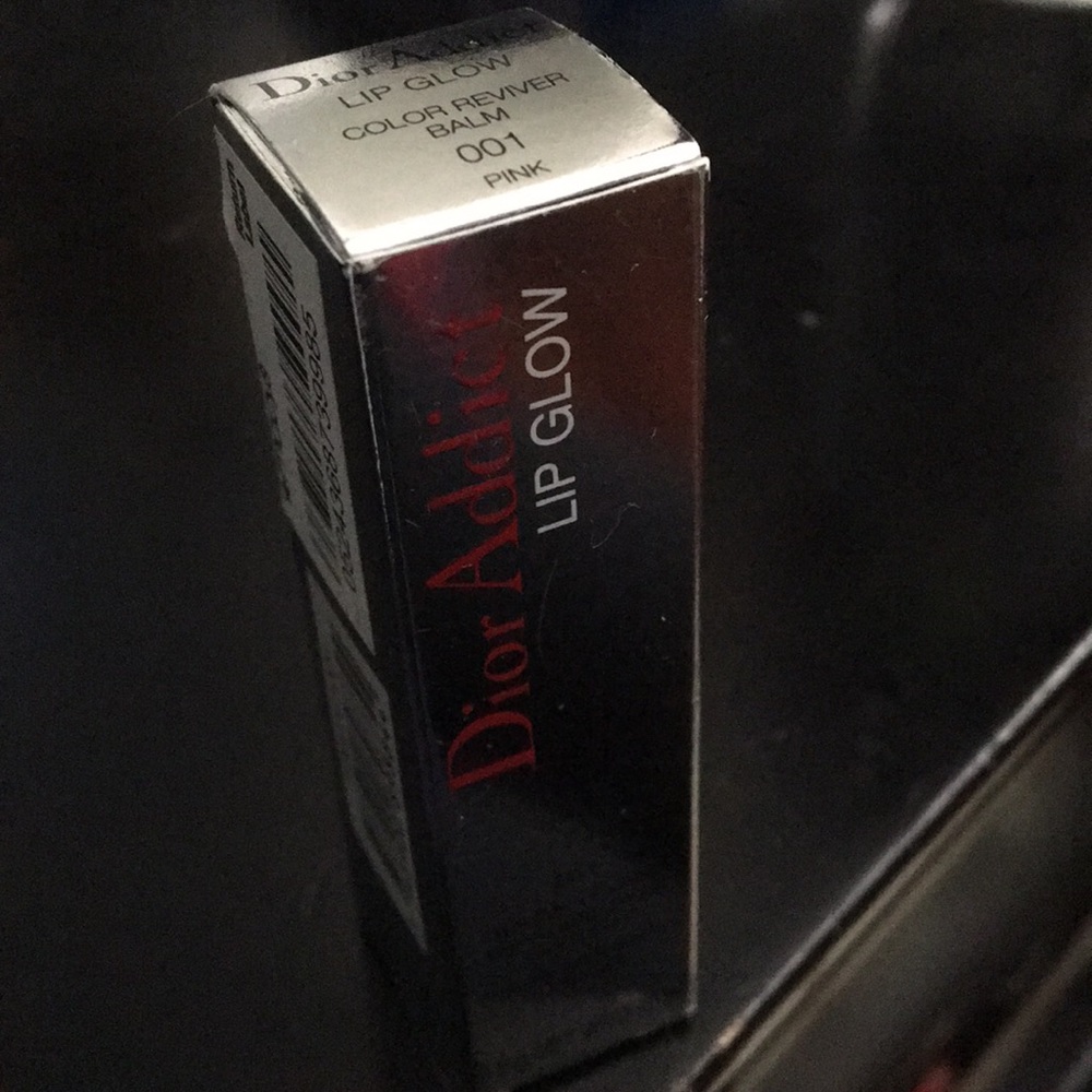 Dior Addict Lip Glow Color Reviver Balm